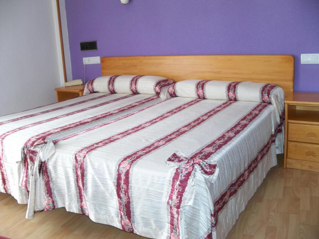 Hostal Virgen Del Villar Laguna de Duero Cameră foto